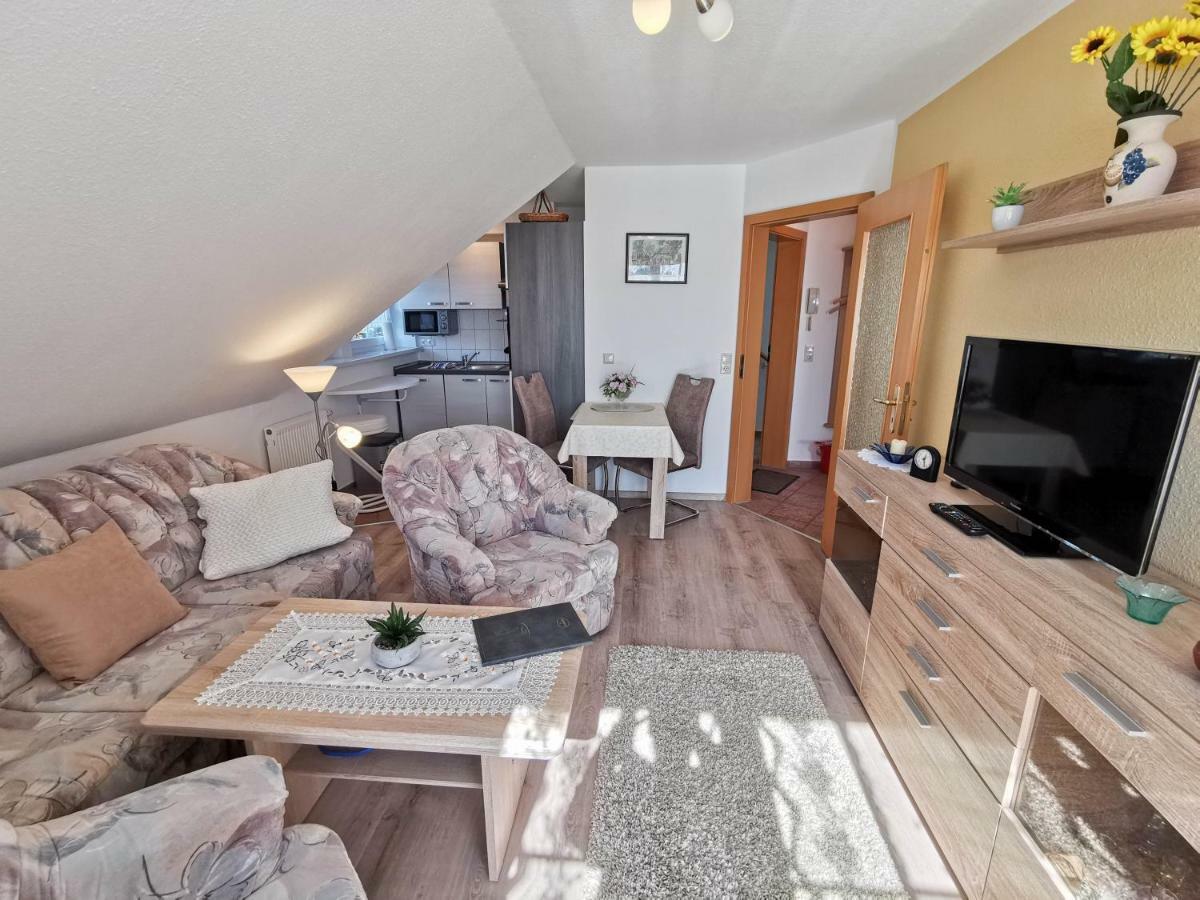 Apartment Gaestehaus Heuer Baabe